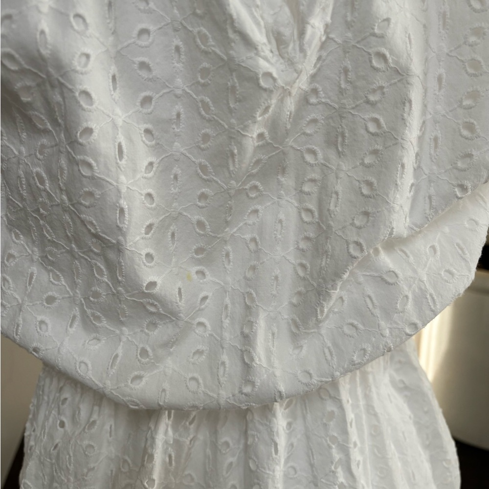 GAP White Eyelet Mini Dress with Tie Waist - Picture 3 of 9